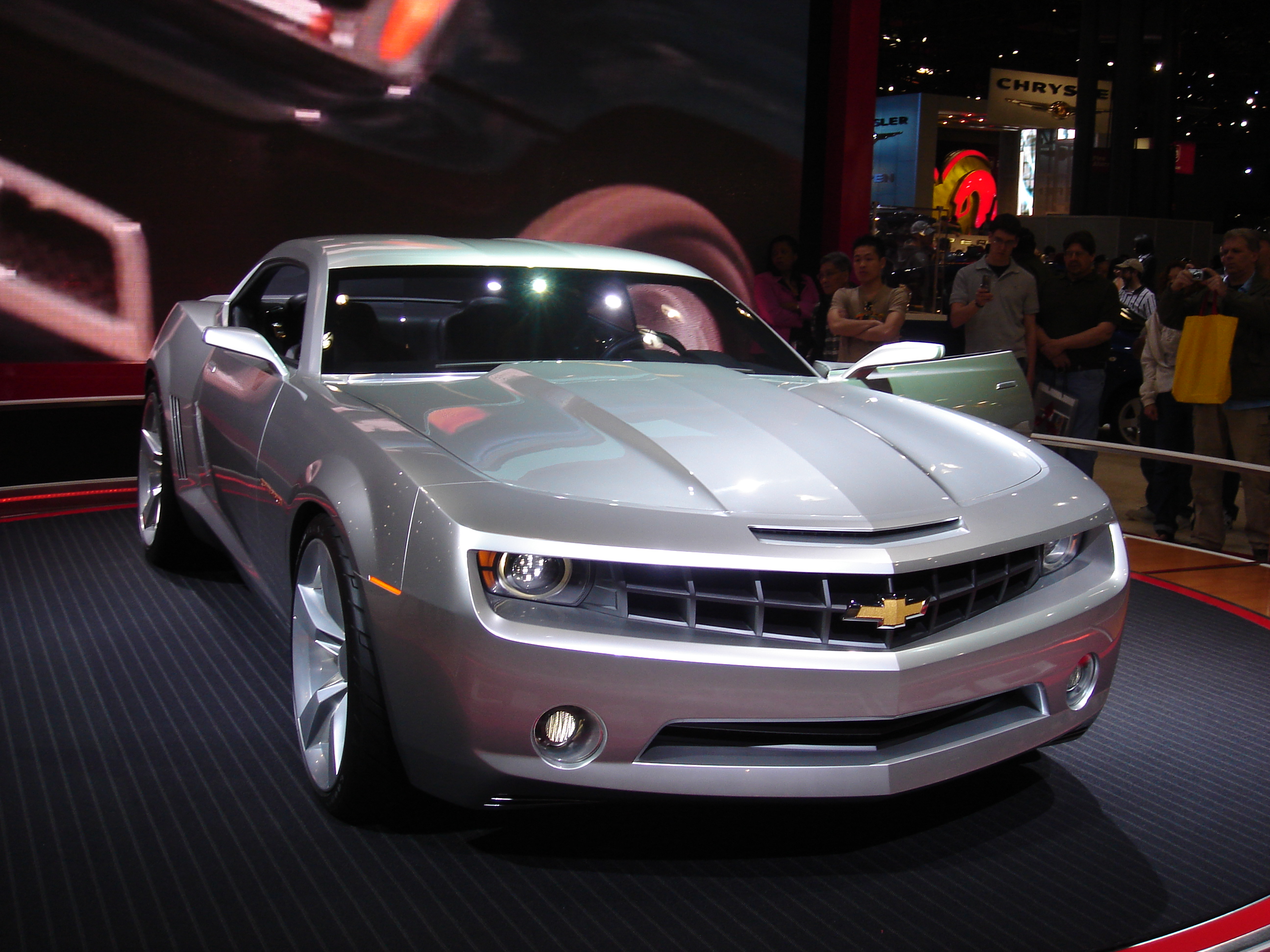 View photo of Chevrolet Camaro 5th Generation Concept Car.