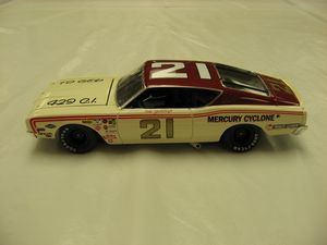 CARS in Miniature Cale Yarborough NASCAR Mercury Cyclone