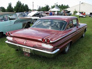 1960 Pontiac Catalina 2-Door Post Coupe