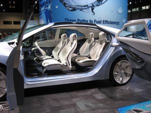 Hyundai HND-4 Blue Will at the 2010 Chicago Auto Show