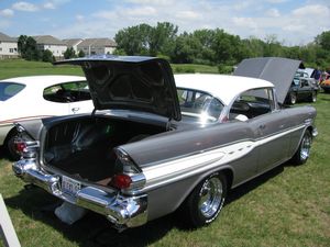 1957 Pontiac Chieftain