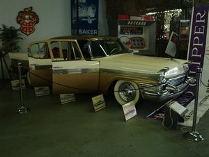 Packard Clipper
