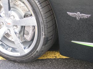 Chevrolet Corvette 2008 Indianapolis 500 Pace Car Replica