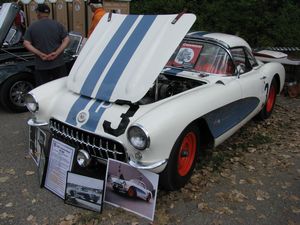 1957 Chevrolet Corvette #832