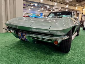 1965 Chevrolet Corvette Sting Ray