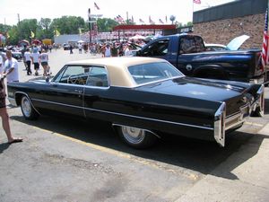 1966 Cadillac Coupe DeVille