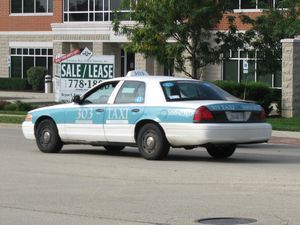 303 Taxi Ford Crown Victoria