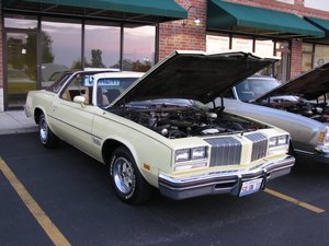 1977 Oldsmobile Cutlass Salon