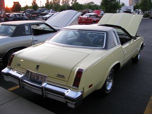 1977 Oldsmobile Cutlass Salon