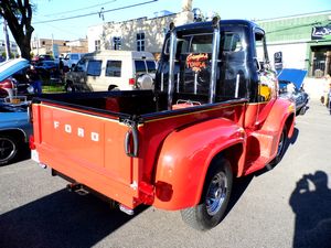 Custom 1955 Ford C-600