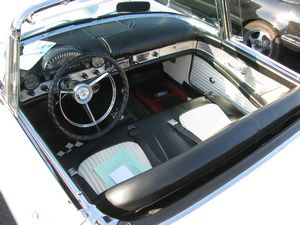 1956 Ford Thunderbird