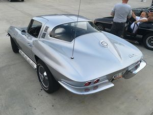 Chevrolet Corvette C2