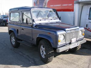 Land Rover Defender 90