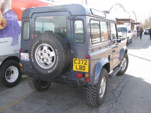 Land Rover Defender 90