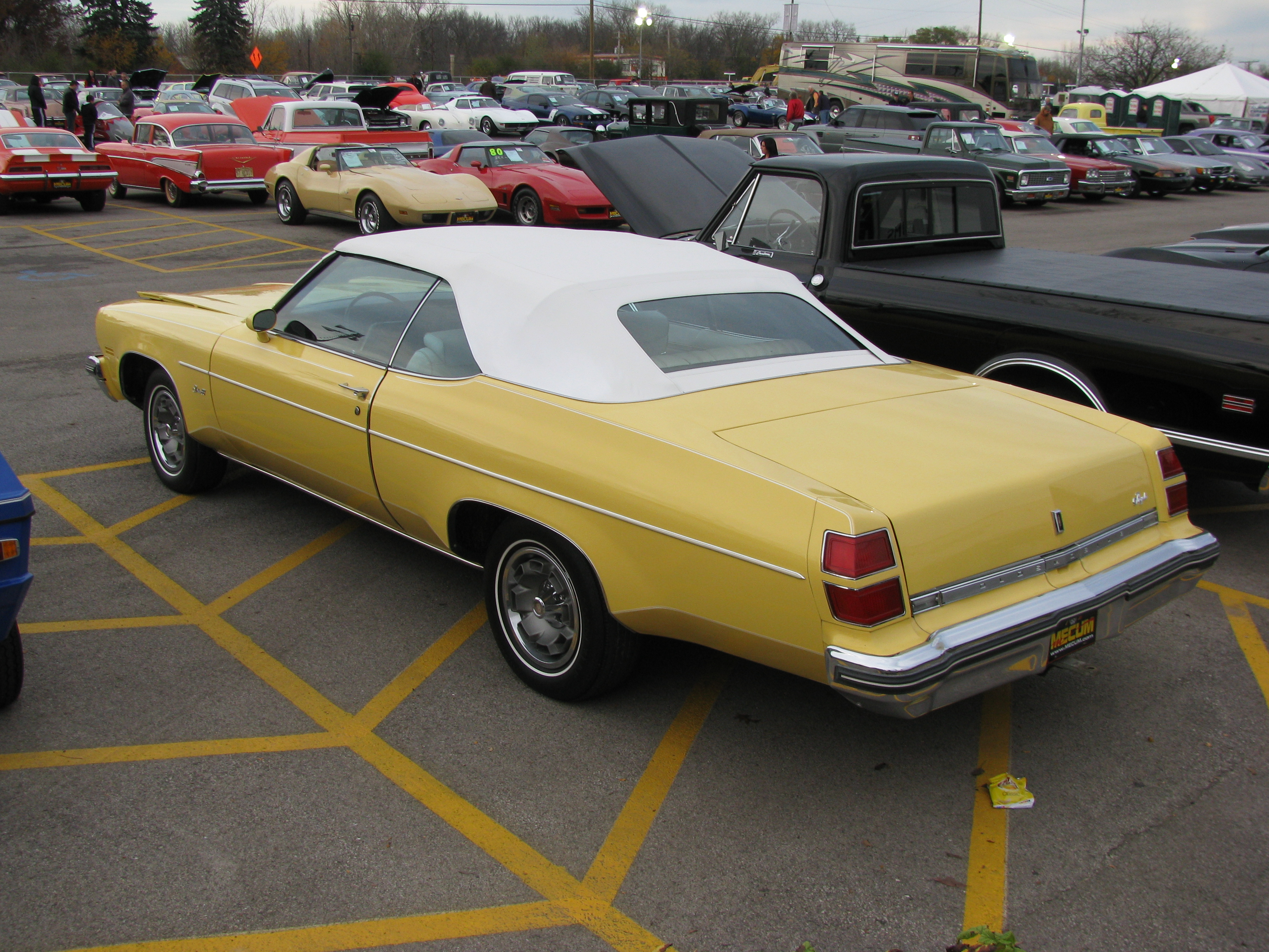 Oldsmobile Delta 88 Royale