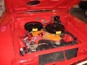 Hemi engine with Cross-Ram Intake
