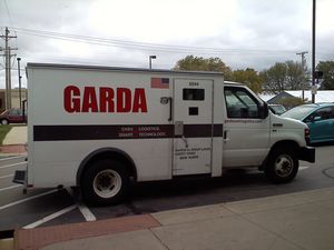 Garda Ford E-350