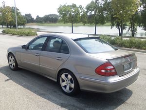 Mercedes-Benz E500