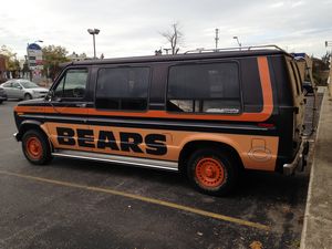 Ford Econoline 150 Chicago Bears