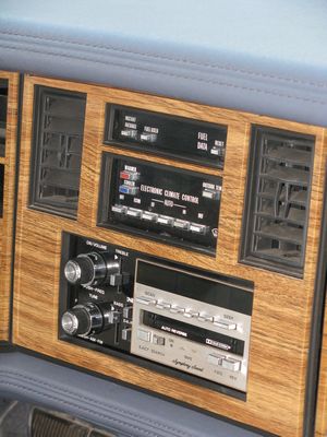 1984 Cadillac Eldorado Biarritz Radio