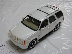 Cadillac Escalade Revell Model