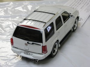 Cadillac Escalade Revell Model