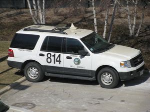Chicago O'Hare International Airport Ford Explorer