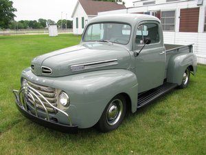 1948 Ford F-1