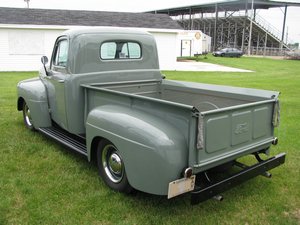 1948 Ford F-1