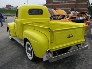 1948 Ford F-1