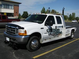 Ford F-550 Twisted Pipes