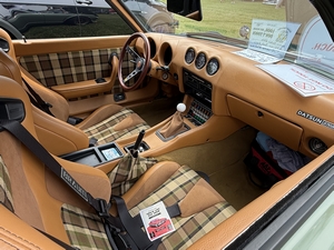 Custom 1975 Datsun 280Z 570Z with LS1-T56 drivetrain