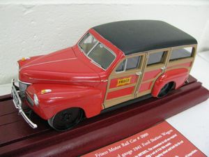 1941 Ford Frisco Motor Rail Car Scale Model