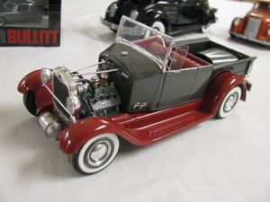 1929 Ford Street Rod Pickup Model Car