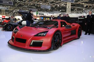 Gumpert Apollo