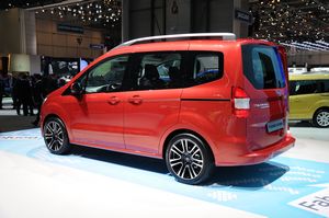 Ford Tourneo Courier