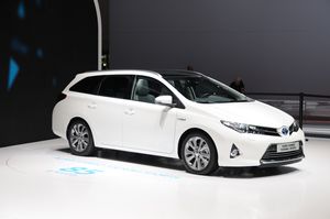 Toyota Auris Hybrid Touring Sports