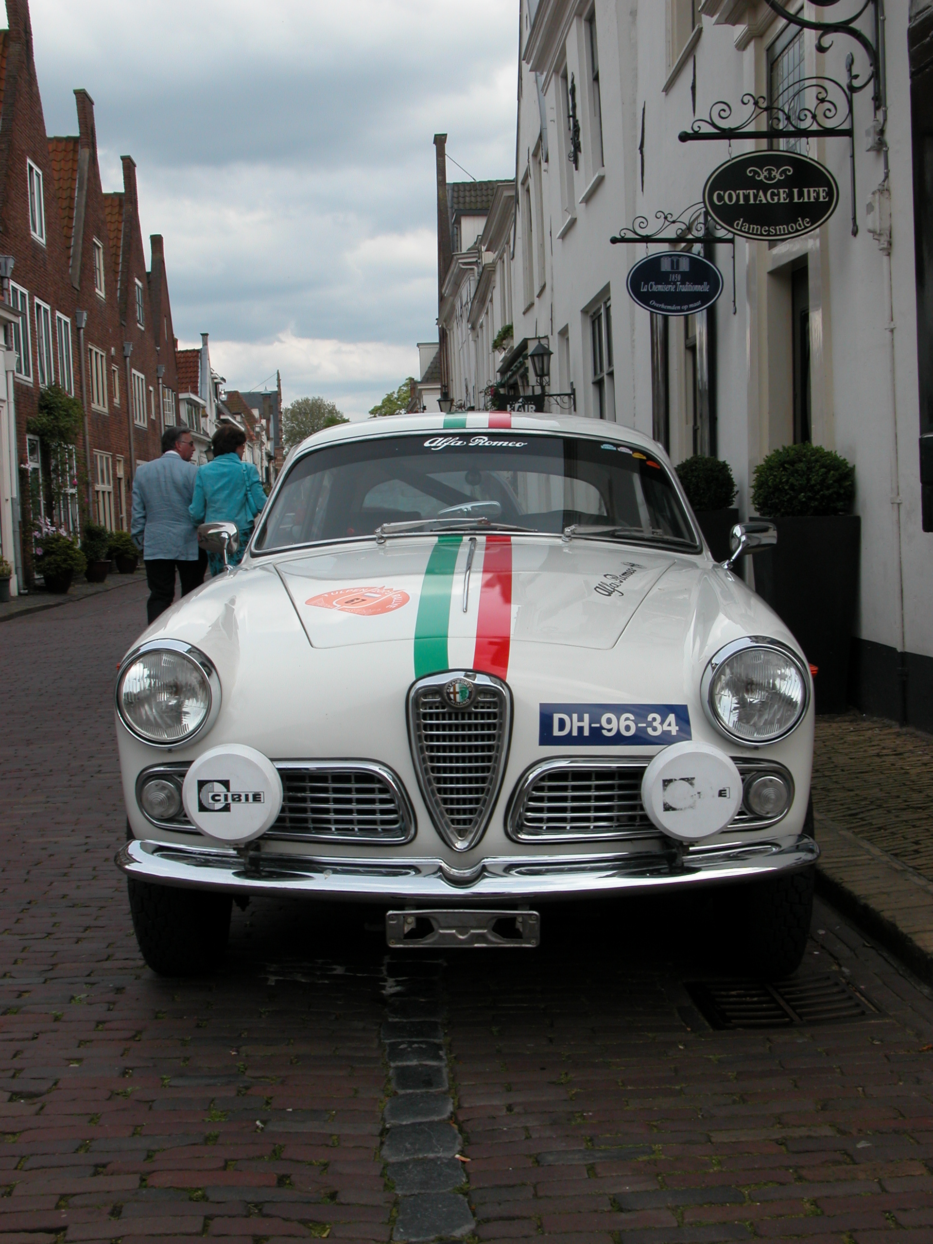 Alfa Romeo Giulietta (1977) - Wikipedia