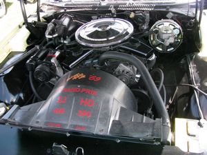 1969 Pontiac Grand Prix Engine