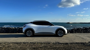Genesis GV60