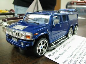 Hummer H2 Stretch Model