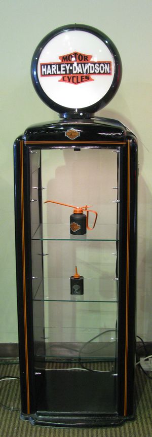 Harley-Davidson Gas Pump Display Case