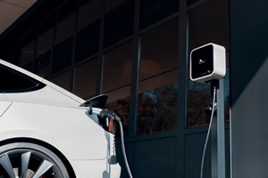 Charging a Tesla with a Juice Station