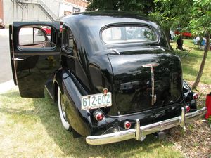 1936 Oldsmobile L36