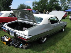 1972 Pontiac Luxury Le Mans