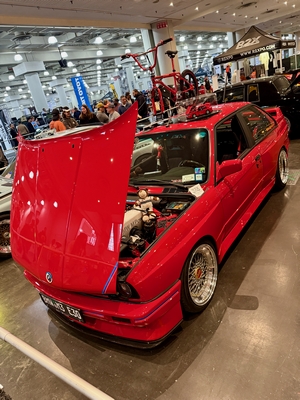 modified 1991 BMW M3