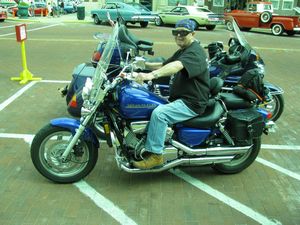Honda Magna