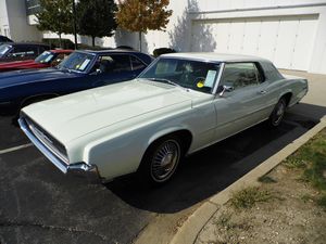 1967 Ford Thunderbird