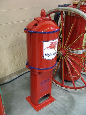 Bowser Mobilgas