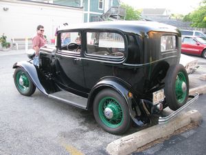 1932 Ford Model 18